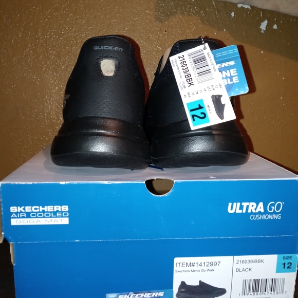 Mens black Skechers go walk size 12 - Picture 3 of 6